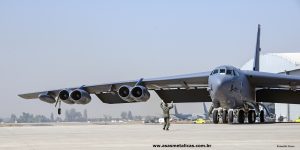 Chegada do B-52 a Fidae